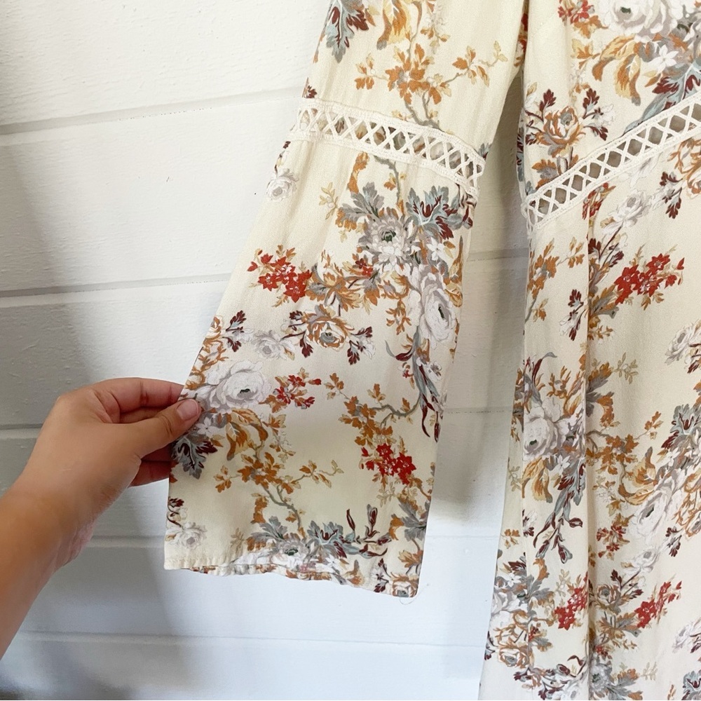 EUC Revolve Wayf Pembrook Beige
Floral Boho Swing Mini Dress Size Medium - Picture 10 of 10